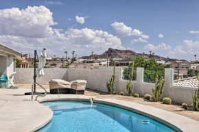 Desert Oasis with Pool - 2 Miles to Lake Havasu!